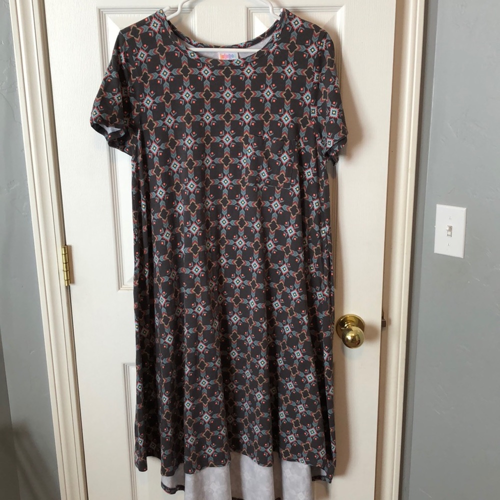 LulaRoe Carly Dress size Large